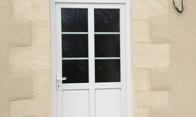 Domobaie - Fenêtres - Aluminium - Bois - PVC - Nevers - Cosne sur Loire - Sur mesure - Double vitrage - Isolante - Porte fenêtre - Porte d' entrée